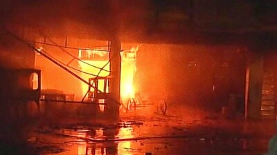 delhi-market-fire