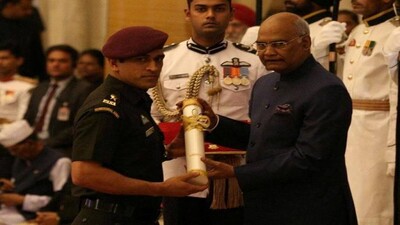 dhoni