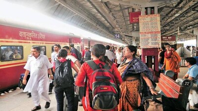 IRCTC alert for railway passengers, eticket and tatkal booking refund rules