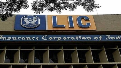 LIC Wage Hike