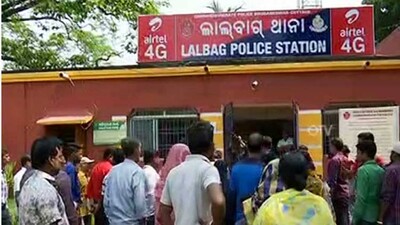 police-station-gherao