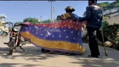 Shocking! Woman Delivers Baby On Road In Gajapati