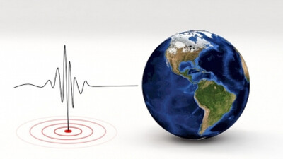 Midnight earthquake kills 111 in China