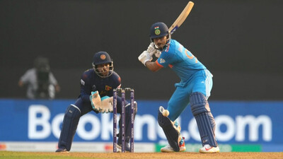  Shreyas Iyer 