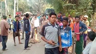 locals stage road-blockade