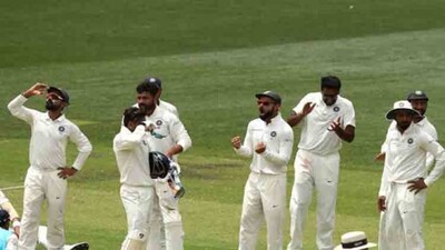 India VS Australia