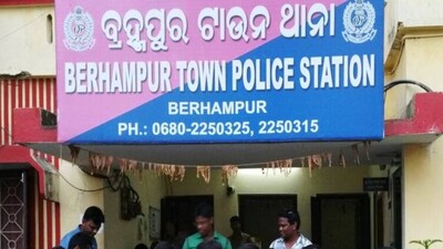 town-police-station1