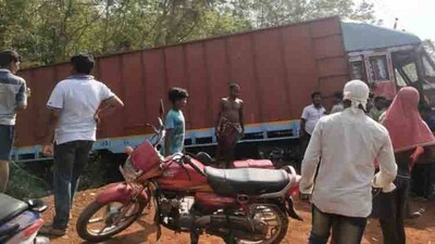 truck-accident-dhenkanal