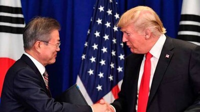 trump-moon