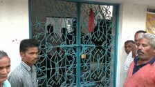 Farmers-lock-office