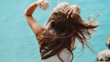 Monsoon Hair Care Tips For Frizz-Free Hair