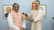 Ramesh Pokhriyal Receives 'Maharishi Inter National Invincible Gold Medal'