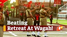 BSF Soldiers , Beating Retreat , Wagah-Attari Border