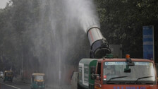 Delhi Metro Tackles Air Pollution With 14 Anti-Smog Guns