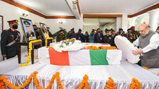 Amit Shah Pays Tribute To CDS General Rawat