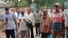 Distressed Ganjam Farmers Stage Protest Over Non-Procurement Of Paddy, Minister Blames Weather