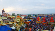 Puri Rath Yatra 2025: Non-servitors climbing chariots to be arrested, mobile phones banned