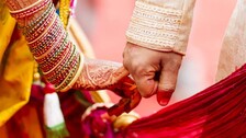 Woman uses alimony money to treat cancer-stricken husband even after he cheats on her