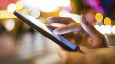 Blue light from smartphones, tablets linked to early puberty in males