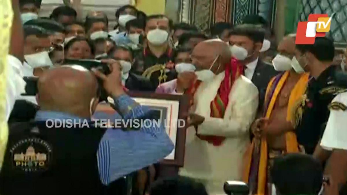 President Kovind & Family At Puri Srimandir